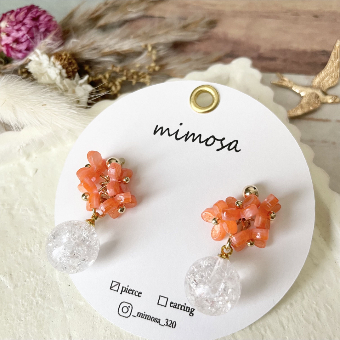 630.金木犀とクラックビーズピアス/イヤリングの通販 by mimosa's shop
