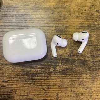 アップル(Apple)のApple  Airpods  Pro 第1世代　(ヘッドフォン/イヤフォン)