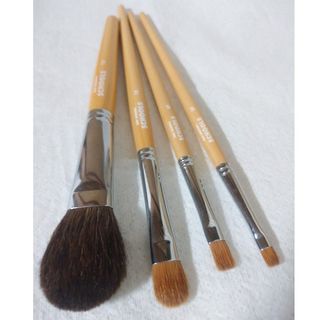 シュウウエムラ(shu uemura)のshu uemura schools ブラシ4本セット(チーク/フェイスブラシ)