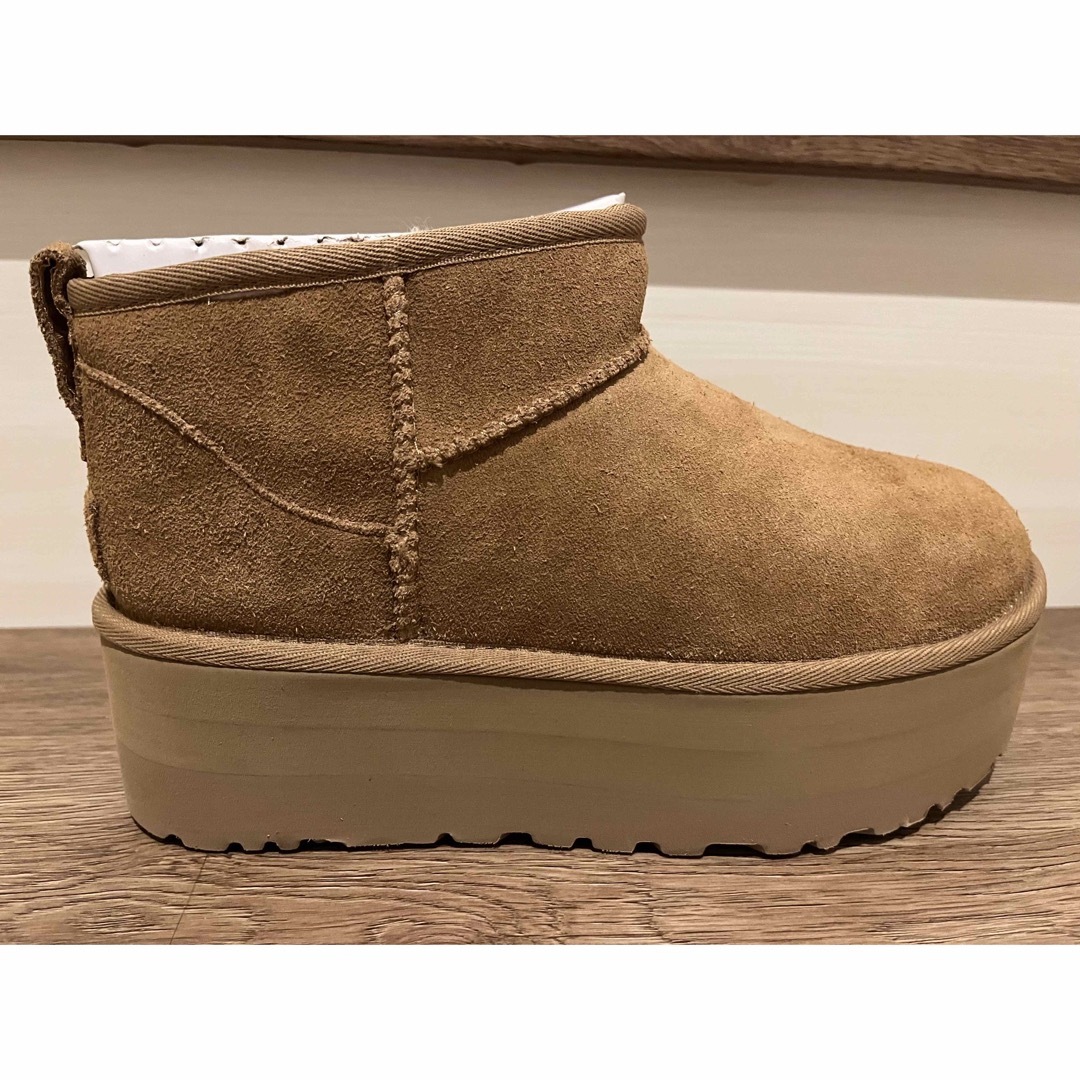 UGG - UGG クラシックウルトラミニプラットフォーム 24cmの通販 by