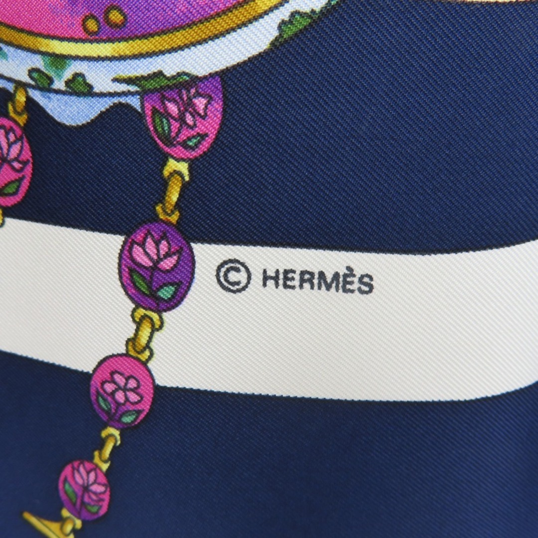 未使用品 HERMES エルメス カレ90 parmi les fleurs je compt 花の中で過ごす時間 時の輪舞 スカーフ シルク ネイビー レディース 4