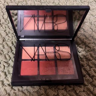 ナーズ(NARS)のヴォワヤジュールアイシャドウパレット1193(アイシャドウ)