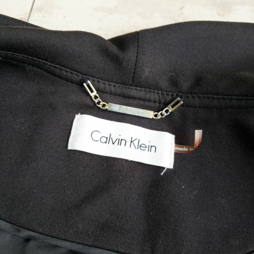 Calvin Klein(カルバンクライン)のカルバンクライン ☆ ラッフル ドレープ ブレザー ジャケット フルオープン 黒 レディースのジャケット/アウター(テーラードジャケット)の商品写真