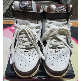 シュプリーム(Supreme)の専用NIKEAIRFORCE1LOW.SUPREME(スニーカー)