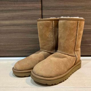 新品 UGG CLASSIC SHORT Ⅱクラシックショート25㎝