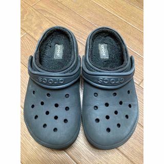 クロックス(crocs)の★ CROCSクロックス　ボア　サンダル　黒ブラック★Ｊ２(サンダル)