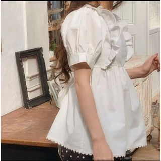 エピヌ(épine)のトリートユアセルフ back ribbon tunic blouse(シャツ/ブラウス(半袖/袖なし))