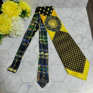 ヴェルサーチ 古着(イエロー/黄色系)の通販 14点 | VERSACEを買う