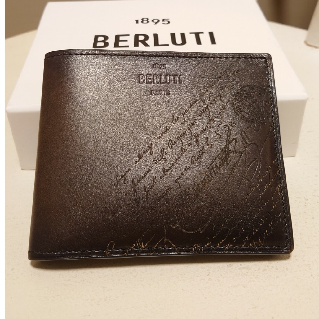 ベルルッティ　財布
