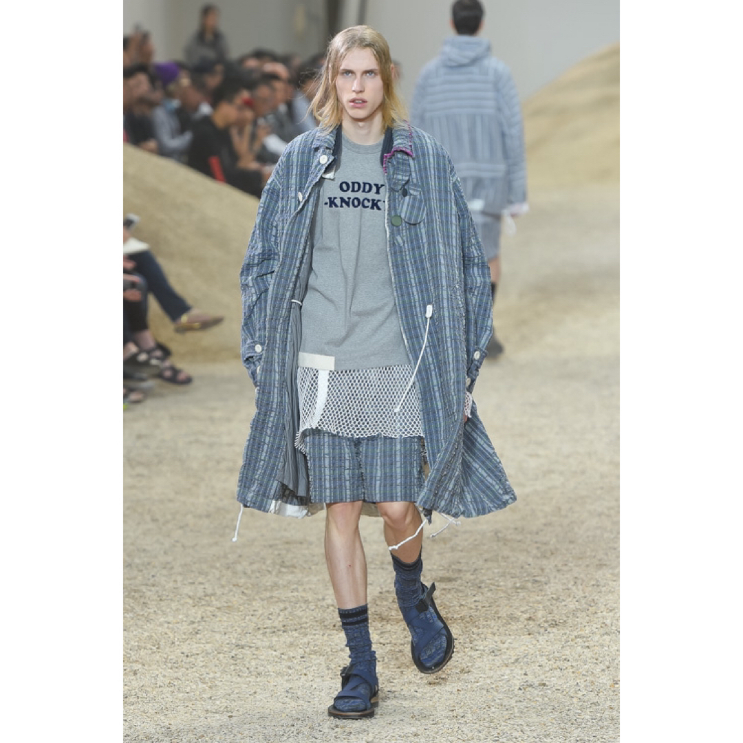 sacai man サカイメンズ エンボス加工ステンカラーコート チェック柄