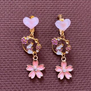 ハンドメイド　イヤリング　うさぎ　桜(イヤリング)