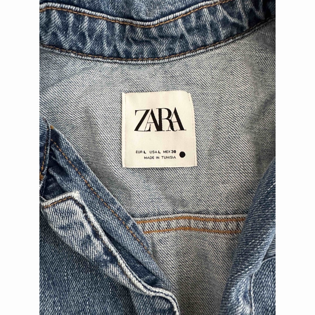 ZARA(ザラ)の新品未使用☆ZARA デニム ジャンプスーツ レディースのパンツ(オールインワン)の商品写真