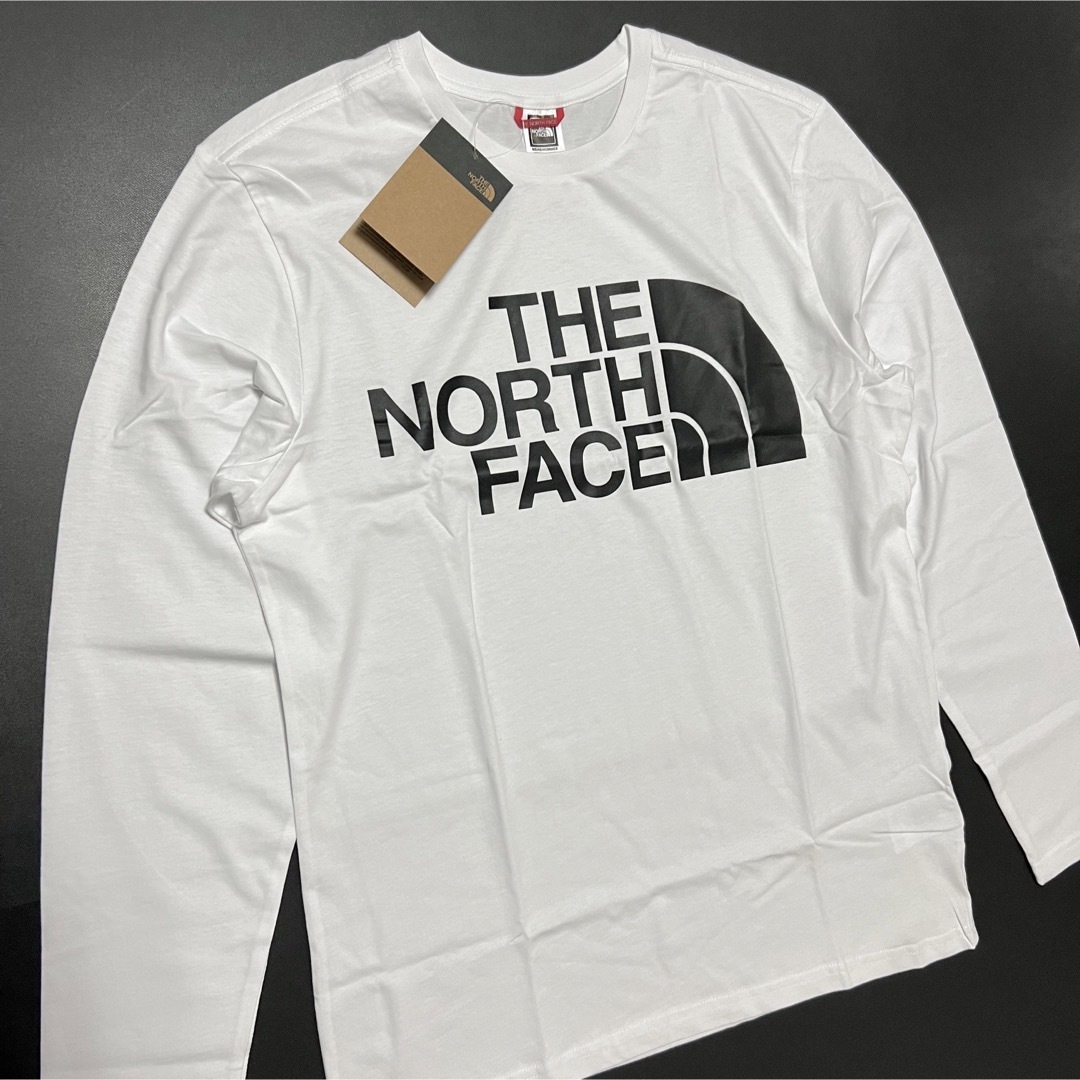 THE NORTH FACE(ザノースフェイス)のM 海外限定 ノースフェイス ビッグ ロゴ ロンＴ 長袖 Tシャツ ロゴT 白 メンズのトップス(Tシャツ/カットソー(七分/長袖))の商品写真