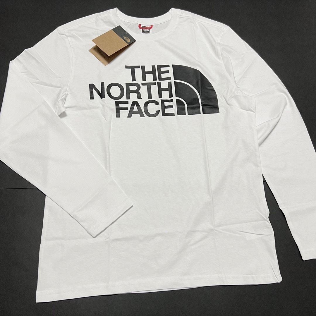 THE NORTH FACE(ザノースフェイス)のM 海外限定 ノースフェイス ビッグ ロゴ ロンＴ 長袖 Tシャツ ロゴT 白 メンズのトップス(Tシャツ/カットソー(七分/長袖))の商品写真