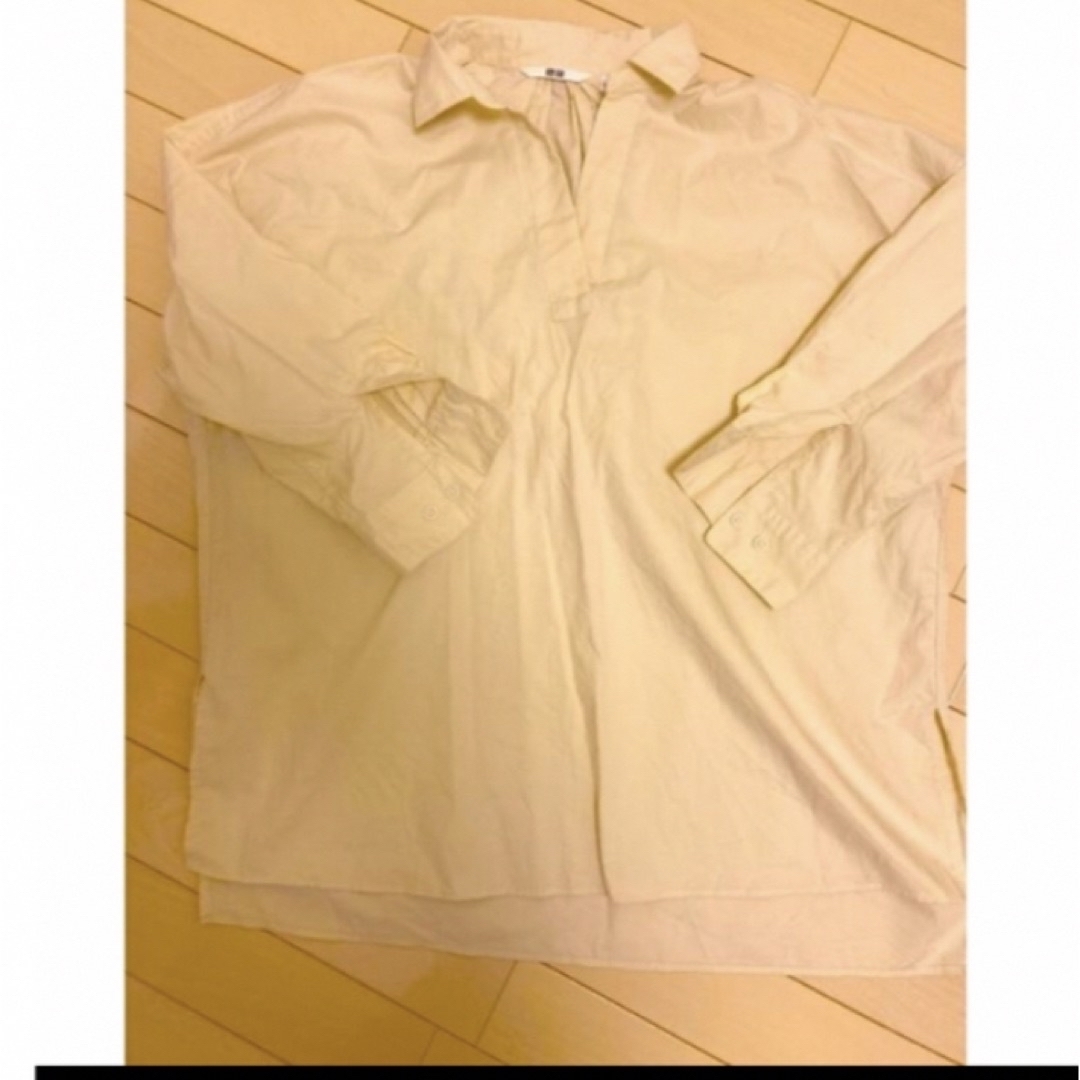 UNIQLO(ユニクロ)のコットンリラックス　スキッパーシャツ7分袖　ベージュ　綿100% Sサイズ レディースのトップス(シャツ/ブラウス(長袖/七分))の商品写真
