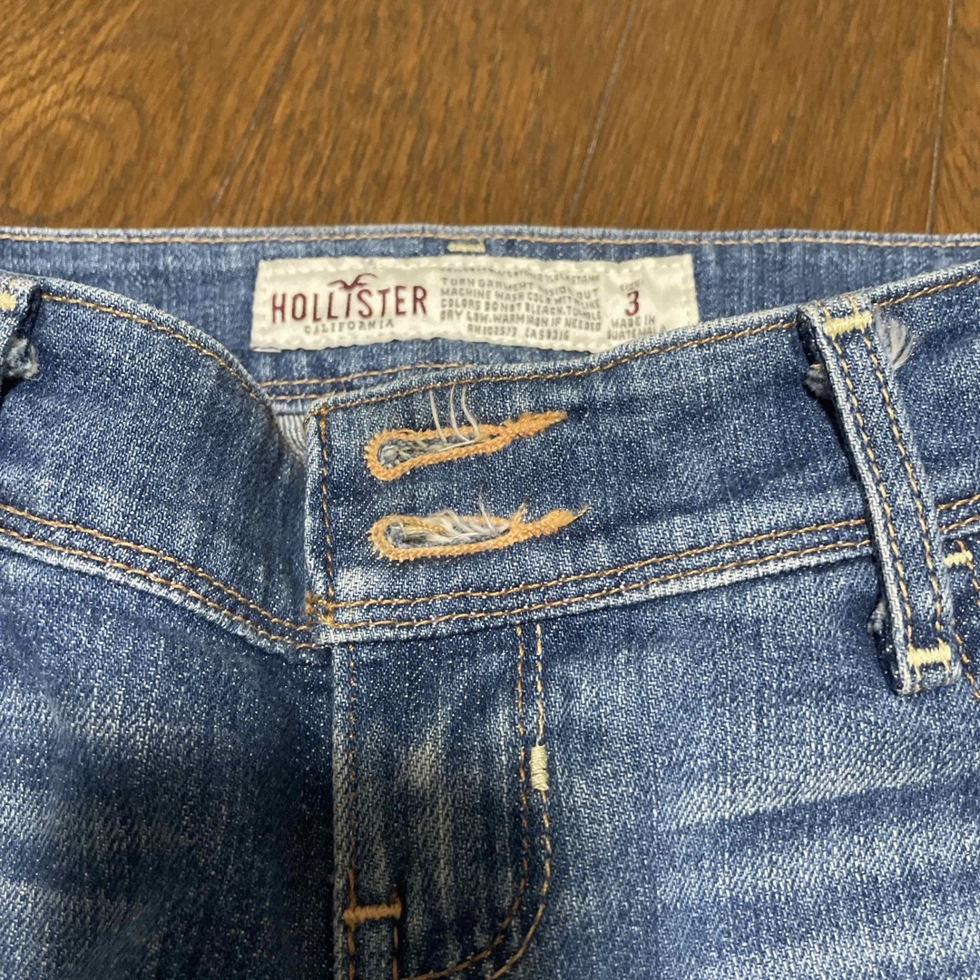 Hollister(ホリスター)のデニム　ショートパンツ　短パン　ホリスター　HOLLISTER レディース レディースのパンツ(デニム/ジーンズ)の商品写真