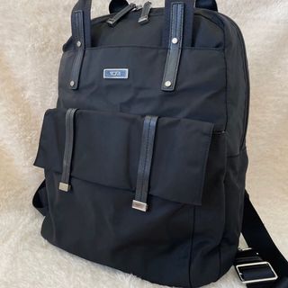 トゥミ TUMI  Voyageur 484758D『ハレ』バックパック 美品