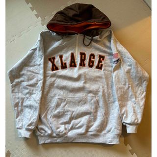 XLARGE ハーフジップパーカー アーチ刺繍ロゴ-