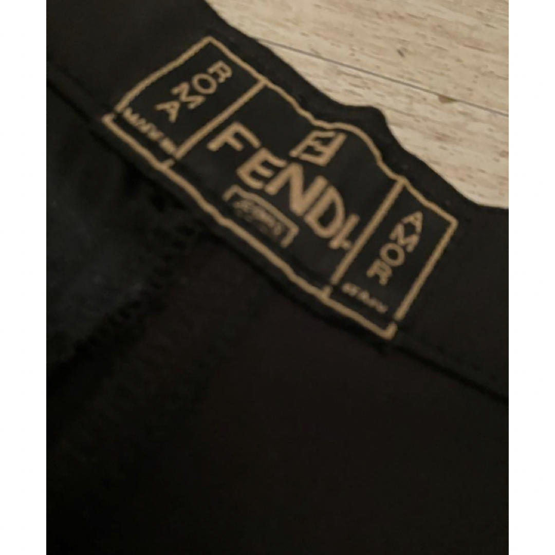 FENDI(フェンディ)のFENDI JEANS フレアパンツ　フェンディジーンズ レディースのパンツ(カジュアルパンツ)の商品写真