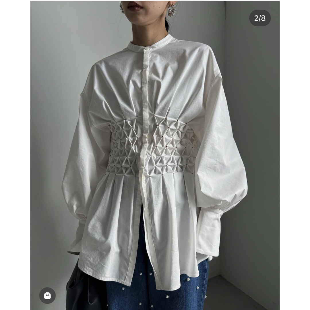 Ameri VINTAGE(アメリヴィンテージ)のBLOOM SHIRRING SHIRT レディースのトップス(シャツ/ブラウス(長袖/七分))の商品写真