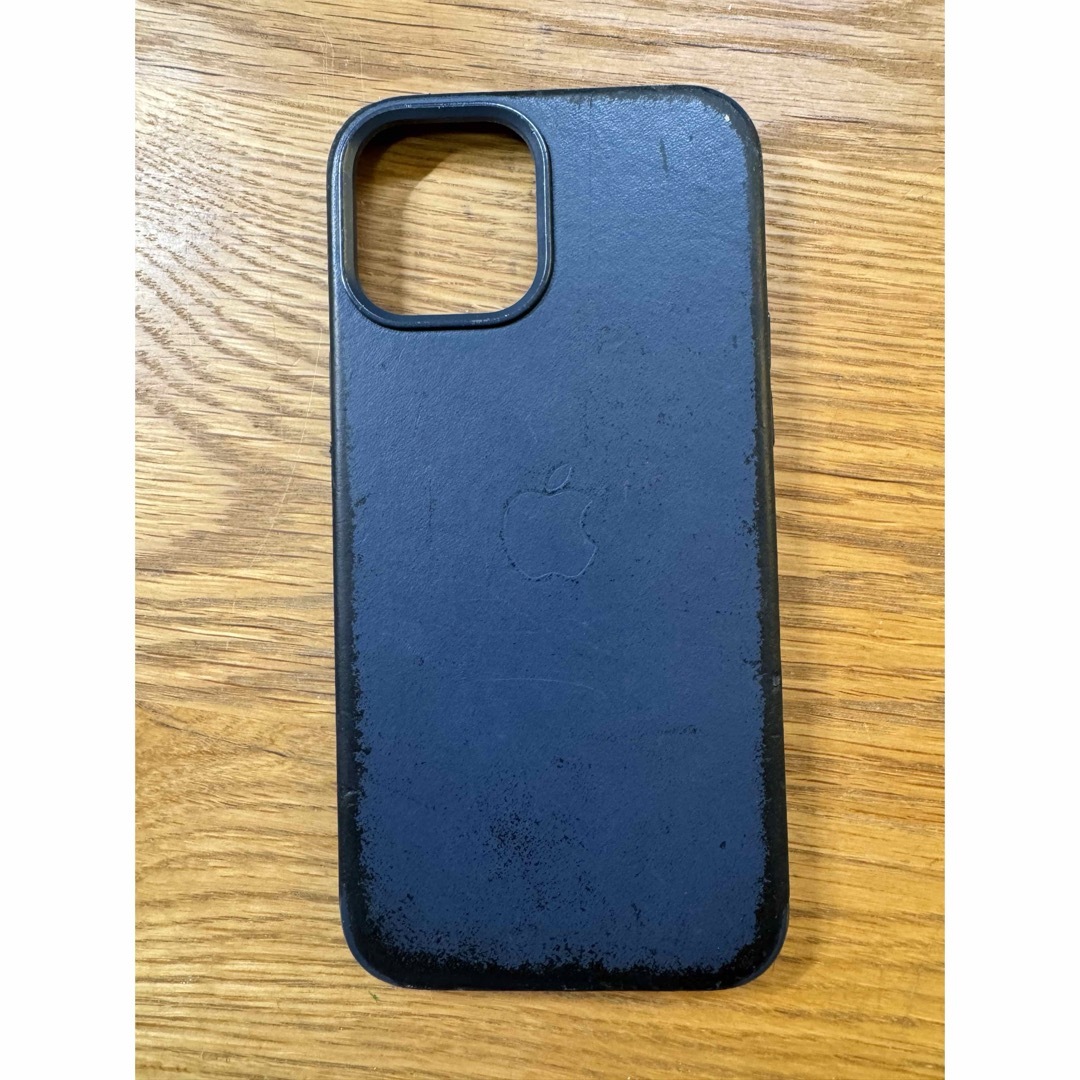 Apple(アップル)のAPPLE IPHONE12 PRO MAX LEATHER MHKK3 スマホ/家電/カメラのスマホアクセサリー(モバイルケース/カバー)の商品写真