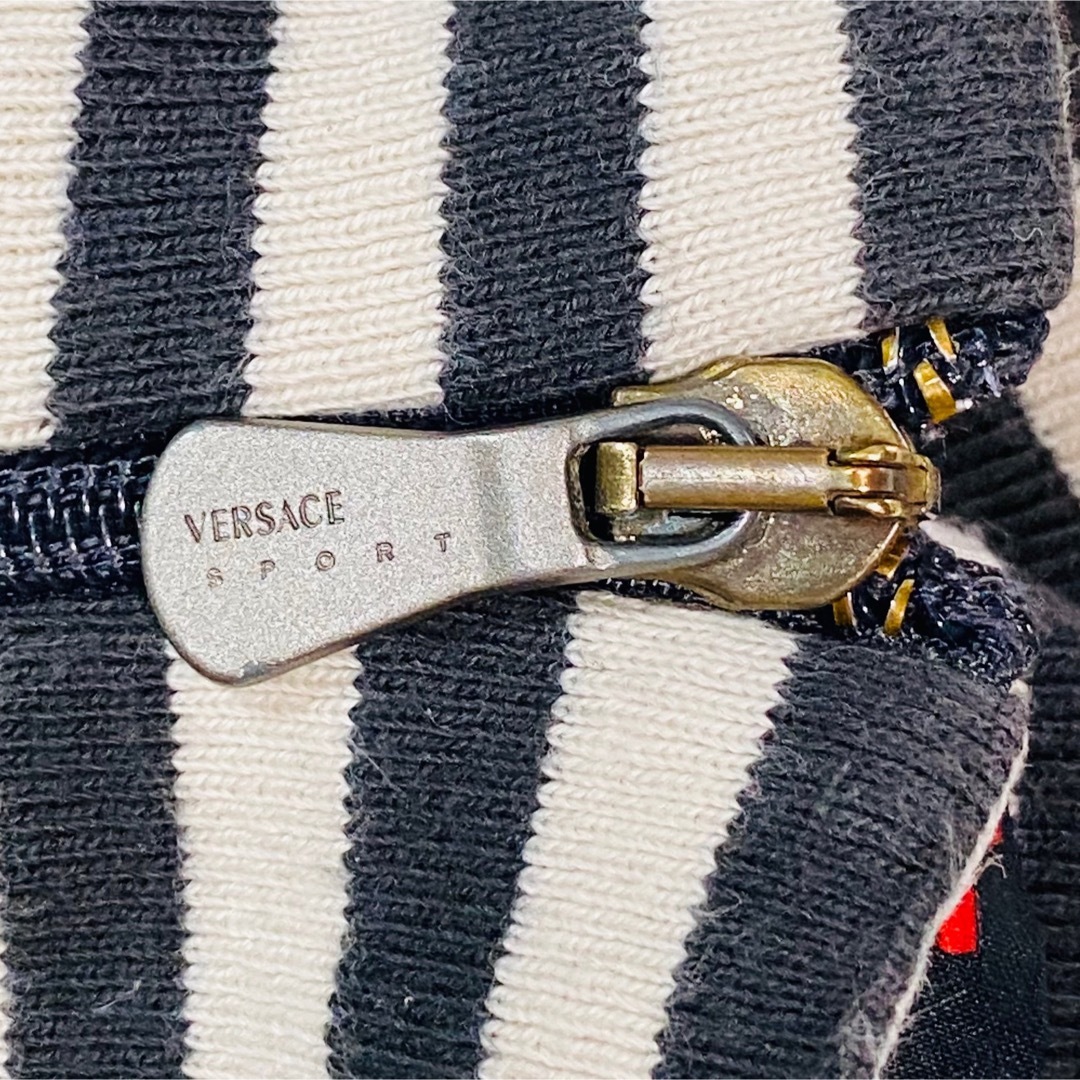 VERSACE(ヴェルサーチ)のヴェルサーチ スポーツ メンズ ハイネックジャージ Lサイズ メンズのトップス(ジャージ)の商品写真