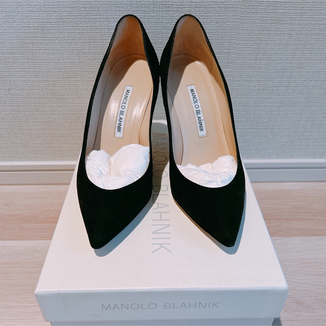 MANOLO BLAHNIK 35