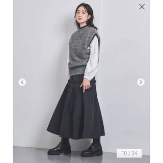 ユナイテッドアローズ(UNITED ARROWS)の新品タグ付き！アローズ＊フォックスカシミヤハイネックニットベスト(ベスト/ジレ)