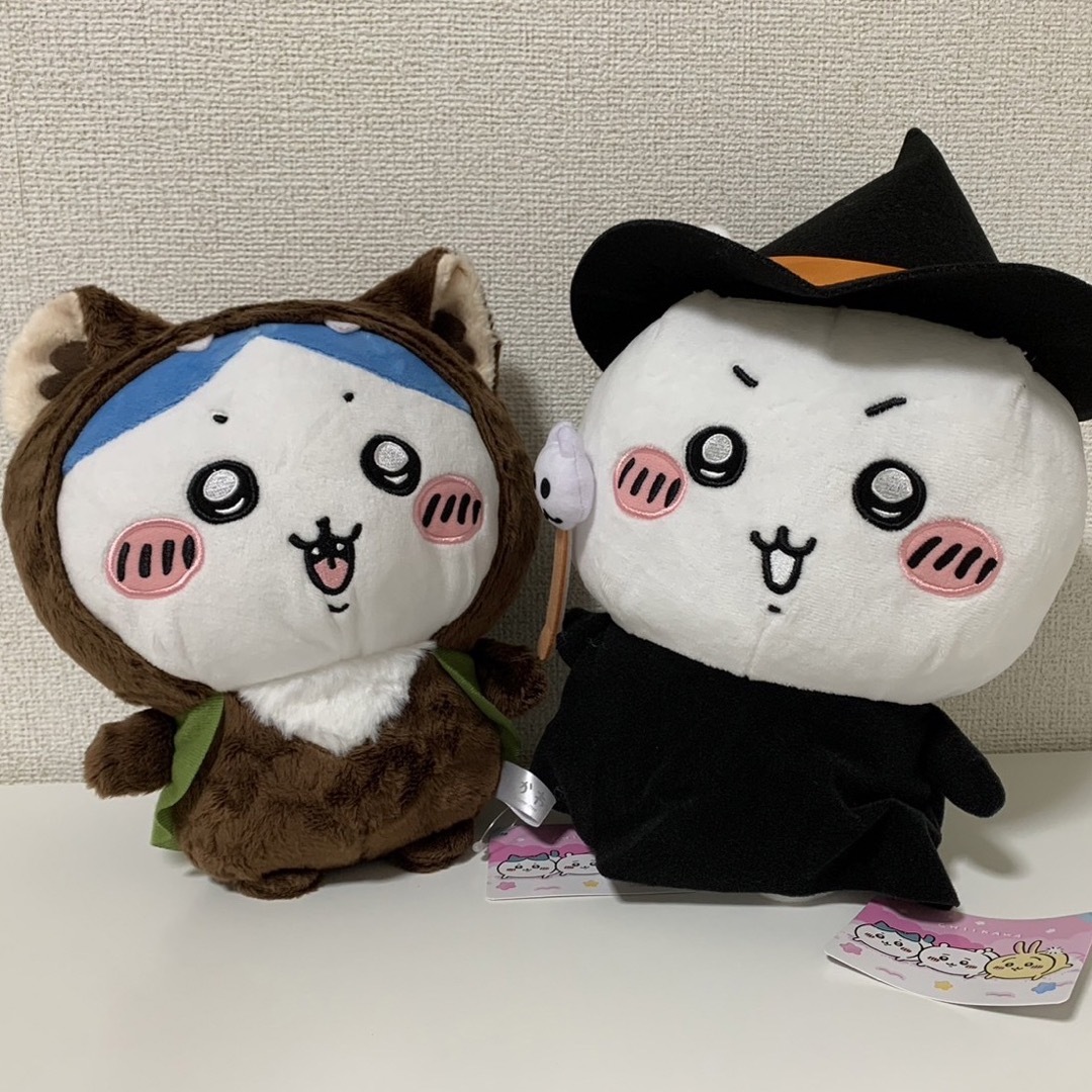 ちいかわ(チイカワ)のちいかわ BOO！BIGぬいぐるみ ハチワレ　ちいかわ エンタメ/ホビーのおもちゃ/ぬいぐるみ(ぬいぐるみ)の商品写真