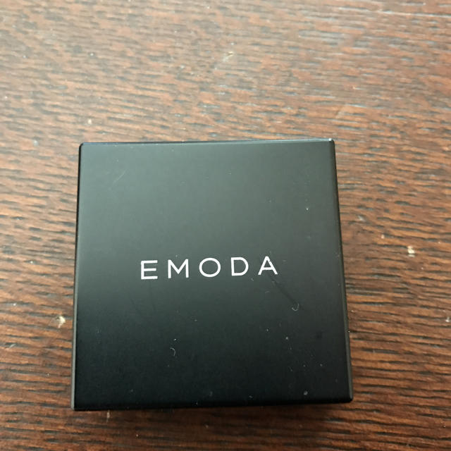 EMODA(エモダ)のEMODAコスメ　アイブロウベース　ORANGE コスメ/美容のベースメイク/化粧品(パウダーアイブロウ)の商品写真