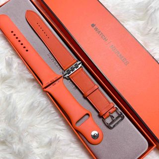 エルメス(Hermes)の新品未使用ꕤ希少 アップルウォッチ エルメス 純正ベルト2種セット 廃盤(レザーベルト)