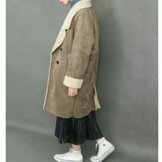 KBF - 新品タグ付◉ステッチフーディーコート KBF カーキの通販 by