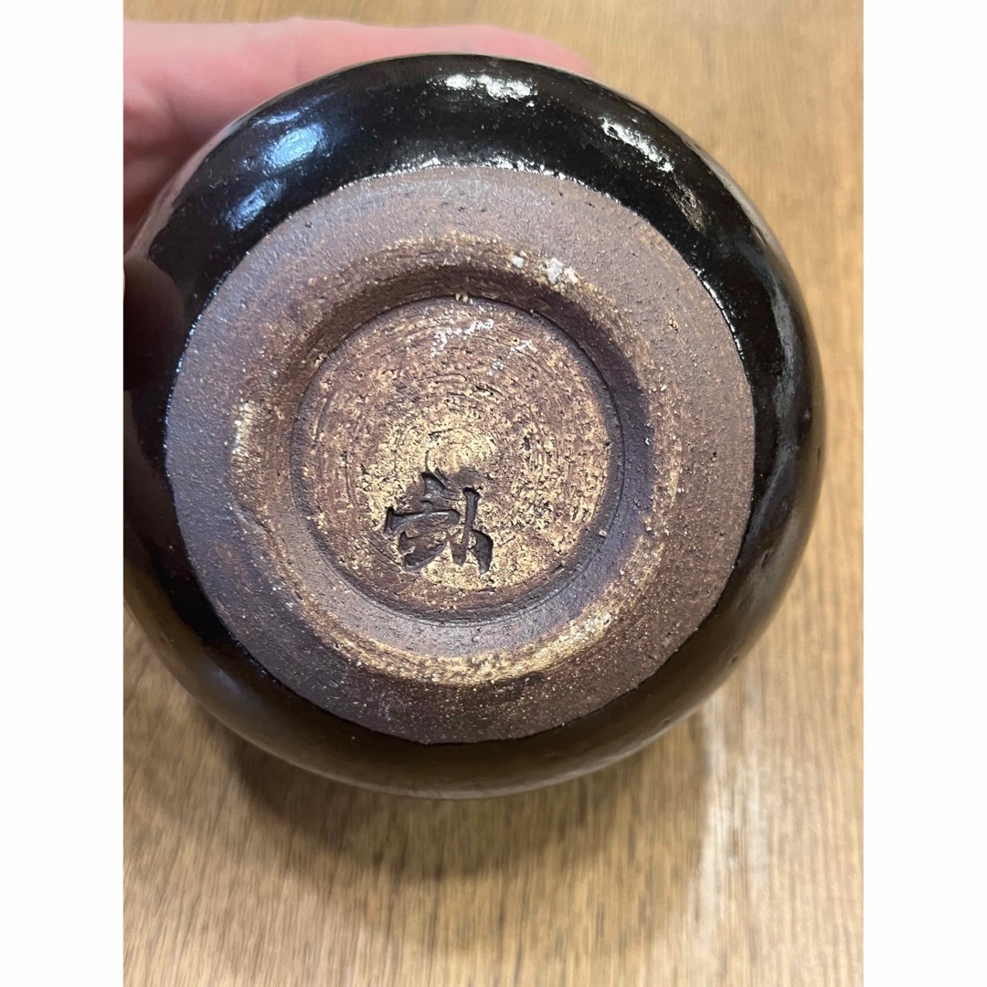 加藤釥　蝶文 壺　背戸窯　瀬戸焼　刻印 飾り壺 茶道具 茶陶 陶器 花器 花瓶 3