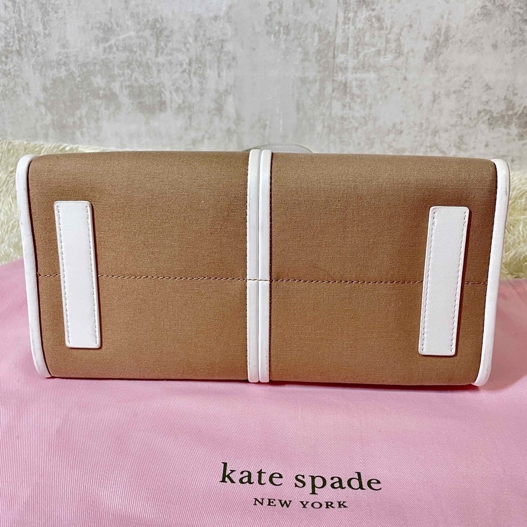 kate spade new york(ケイトスペードニューヨーク)の人気 ケイトスペード サム キャンバス プランジュ ミディアム サッチェル 希少 レディースのバッグ(ショルダーバッグ)の商品写真