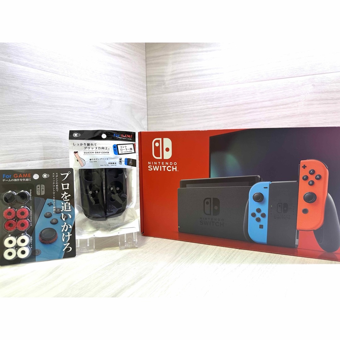 【新品】Nintendo Switch 新型　付属品完備