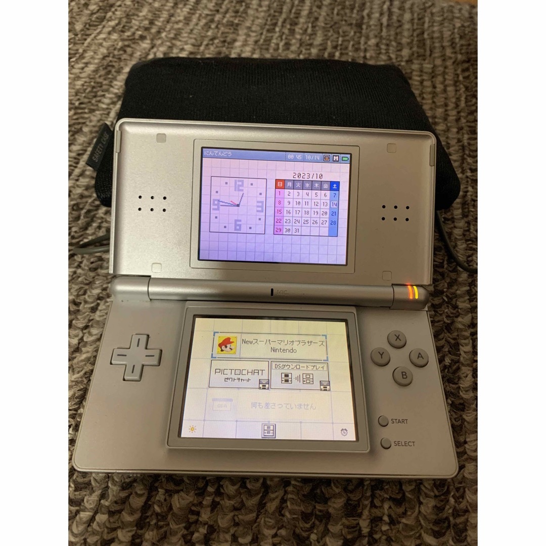 ニンテンドーDS(ニンテンドーDS)のNintendo ds lite ニンテンドー　ライト エンタメ/ホビーのゲームソフト/ゲーム機本体(携帯用ゲーム機本体)の商品写真