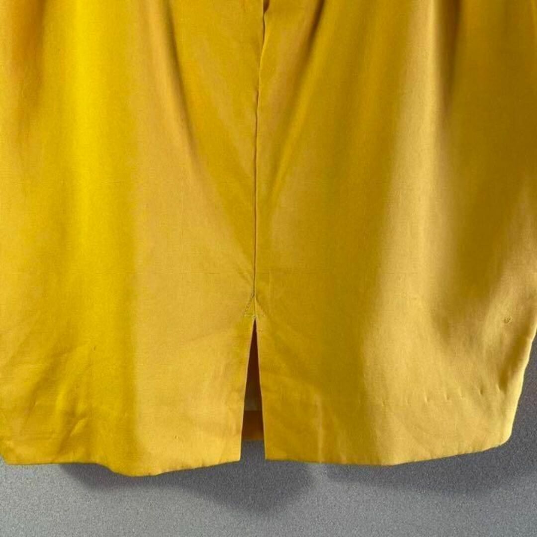 【アメリカ古着❗️】レトロ　古着女子　ビビットカラー　トレンド　ポップなカラー レディースのスカート(ひざ丈スカート)の商品写真