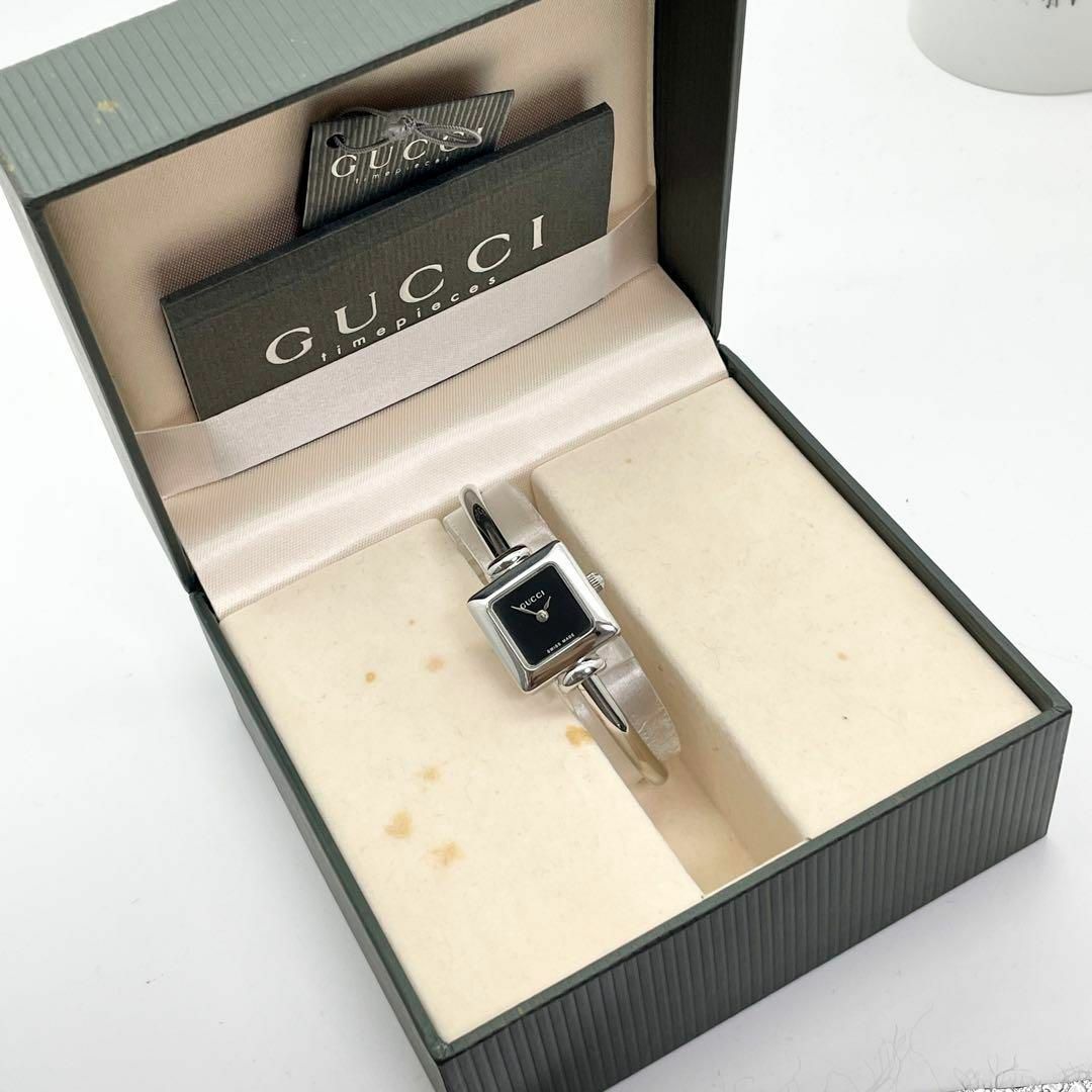154【美品】GUCCI グッチ時計 レディース腕時計 スクエア バングル 箱付