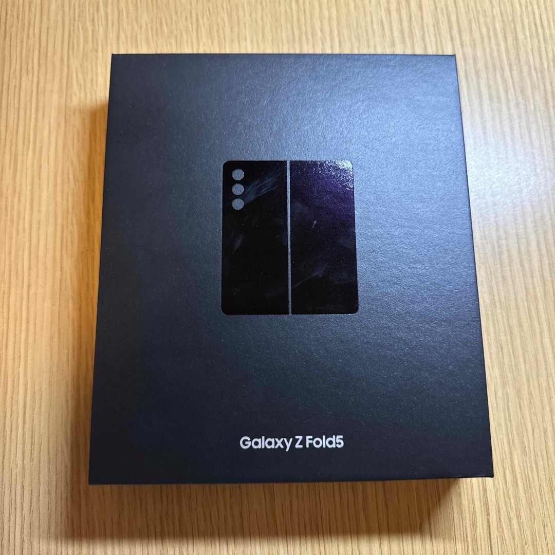 Galaxy(ギャラクシー)のGalaxy Z Fold5 スマホ/家電/カメラのスマートフォン/携帯電話(スマートフォン本体)の商品写真