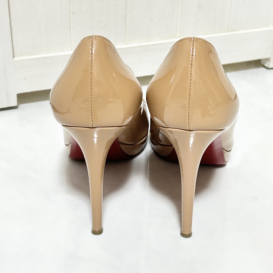 Christian Louboutin ルブタン　パテント　パンプス　37.5