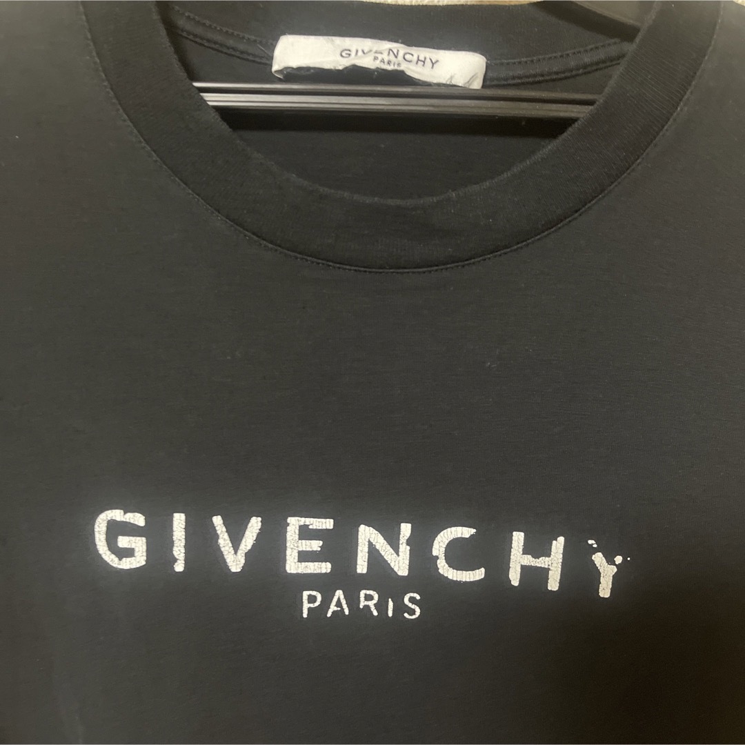 GIVENCHY(ジバンシィ)のGIVENCHY♡Tシャツ レディースのトップス(Tシャツ(半袖/袖なし))の商品写真