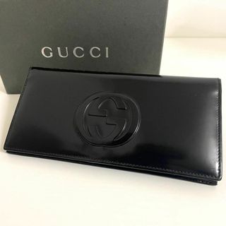 グッチ(Gucci)の【美品】グッチ 長財布 インターロッキング 黒 ブラック エナメル GG(長財布)