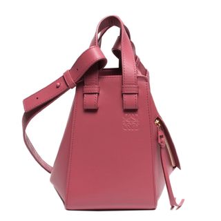 ロエベ 薔薇の通販 200点以上 | LOEWEを買うならラクマ