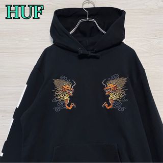 HUF  犬　XL　パーカー