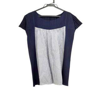 プリーツプリーズイッセイミヤケ トップスの通販 3,000点以上 | PLEATS