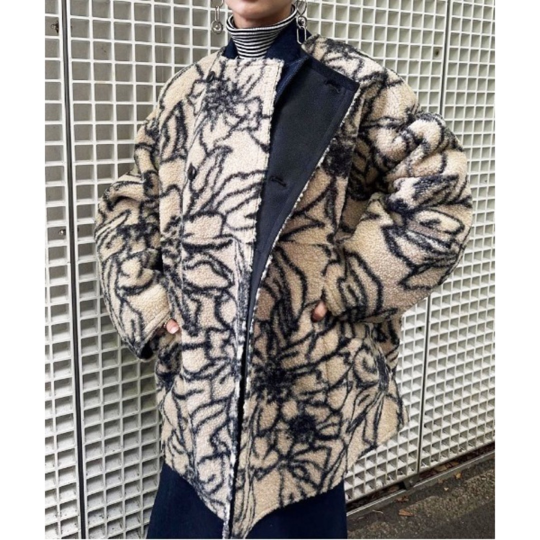 アメリ REVERSIBLE FAKE BOA MIDI COAT-