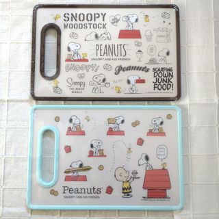 スヌーピー(SNOOPY)のスヌーピー カッティングボード まな板 スイーツ柄&ドッグハウス柄 新品(キャラクターグッズ)