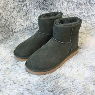 アグ クラシックミニの通販 1,000点以上 | UGGを買うならラクマ