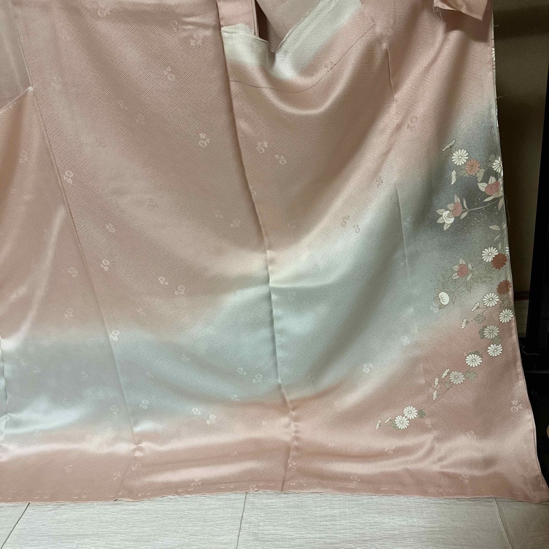 色留袖　正絹　未仕立て レディースの水着/浴衣(着物)の商品写真