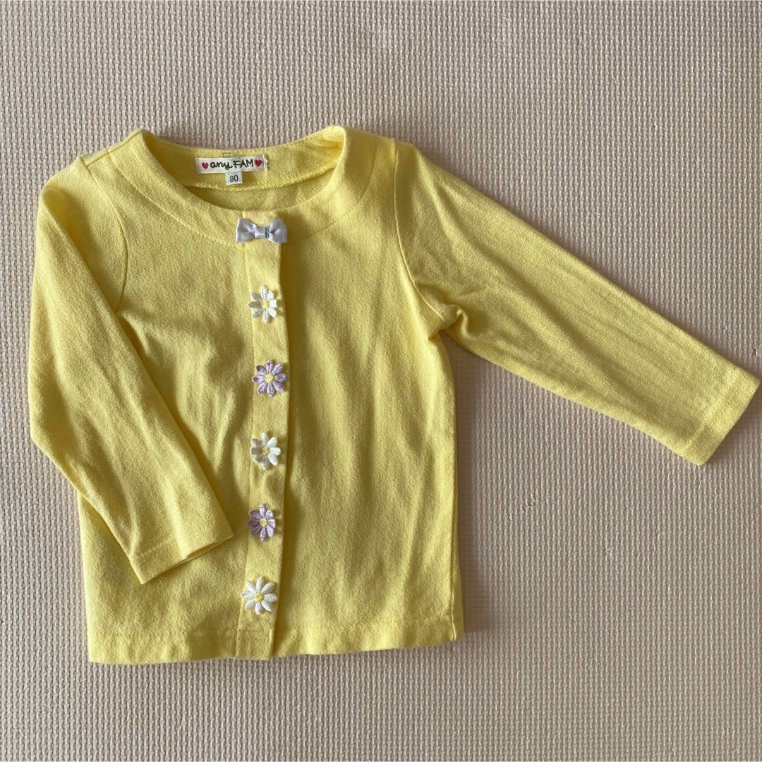 anyFAM(エニィファム)のanyfam カーディガン イエロー 90cm キッズ/ベビー/マタニティのキッズ服女の子用(90cm~)(カーディガン)の商品写真